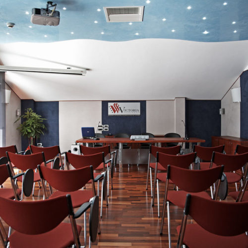 victoria-hotel-pescara-sala-business-2